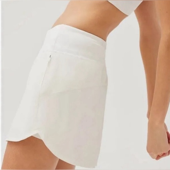 *NWT* Outdoor Voices Hudson 4" Skort Shorts Pocket White Size XXXL - Picture 3 of 5